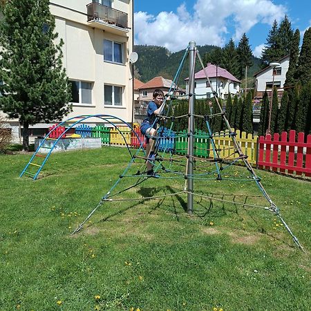 Apartman Family S Vyhladom Na Choc Lúčky Esterno foto